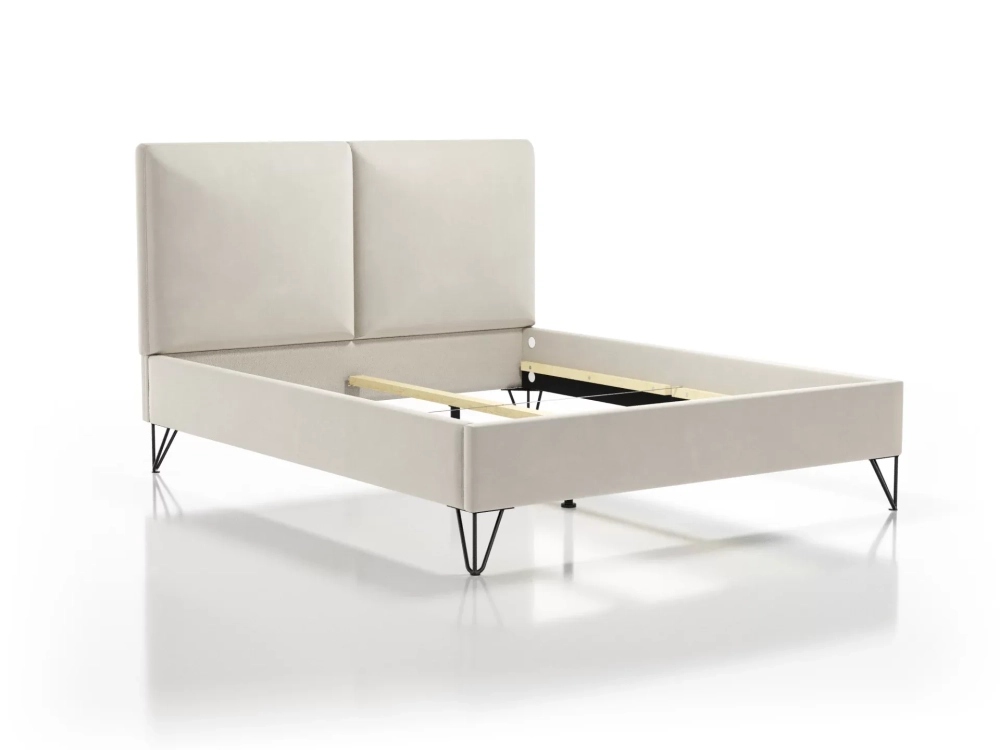 Łóżko 81248 tapicerowane w kolorze kremowym, z prostym dzielonym zagłówkiem i metalowymi nogami w stylu hairpin, bez materaca.