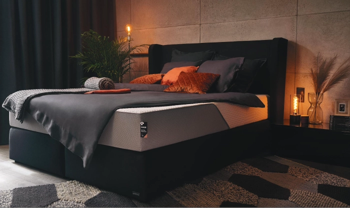 Matearc Curem na łóżku