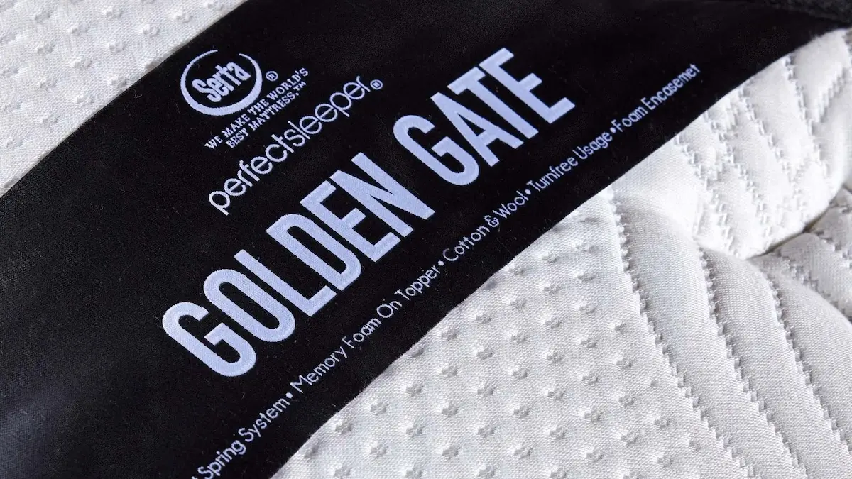 Oznaczenie materaca Serta Golden Gate